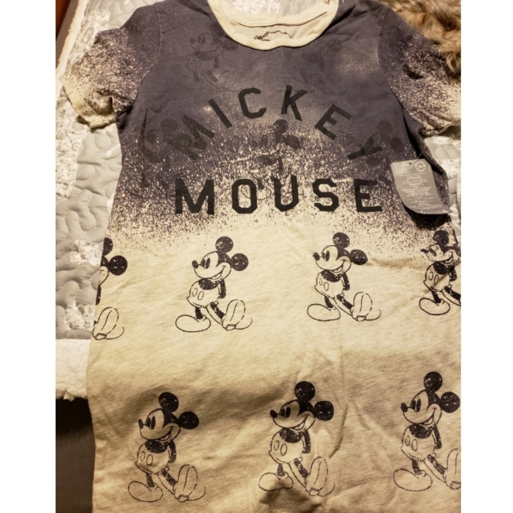 NEW Mickey Mouse t-shirt from Disney short sleeve